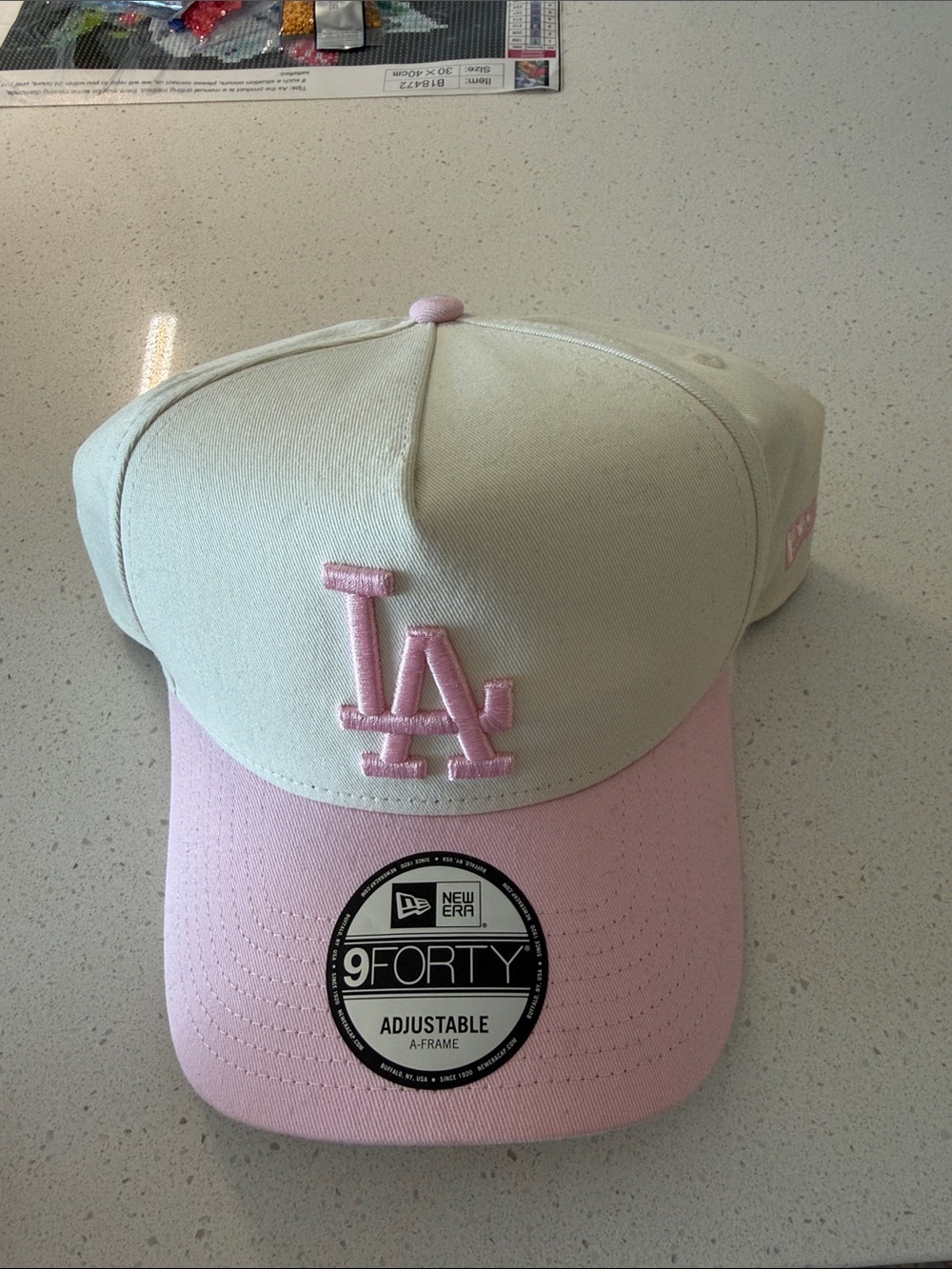 New Era Kids LA Two-Tone Pink and Cream 9FORTY Adjustable Cap
